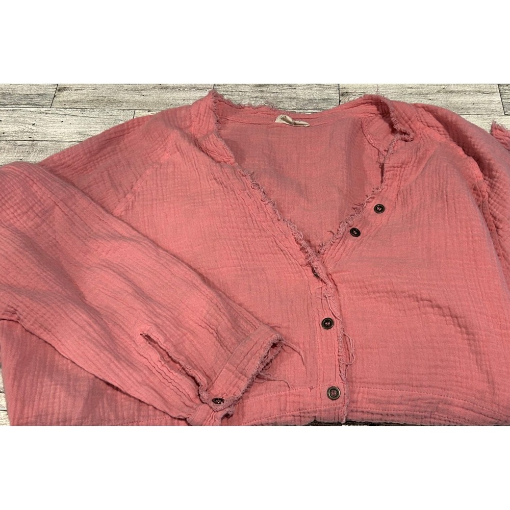 Urban Daizy Pink Gauze Oversized Top/Shacket Raw Frayed Seams Hem LARGE Pockets